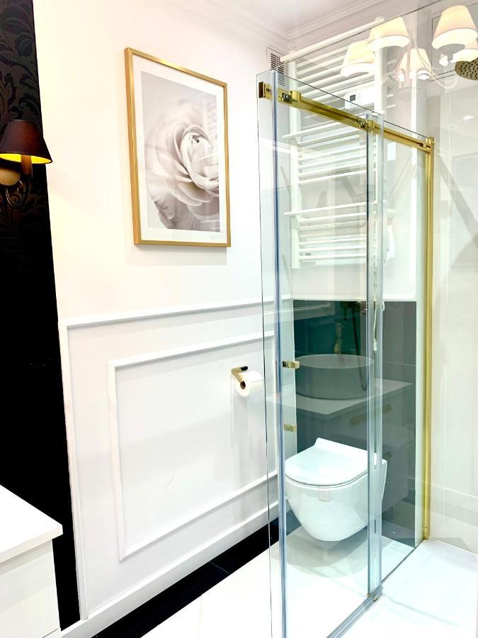 Apartamenty Sienkiewicza - Bezplatny Parking, Centrum, Park, Fv Kielce Ngoại thất bức ảnh