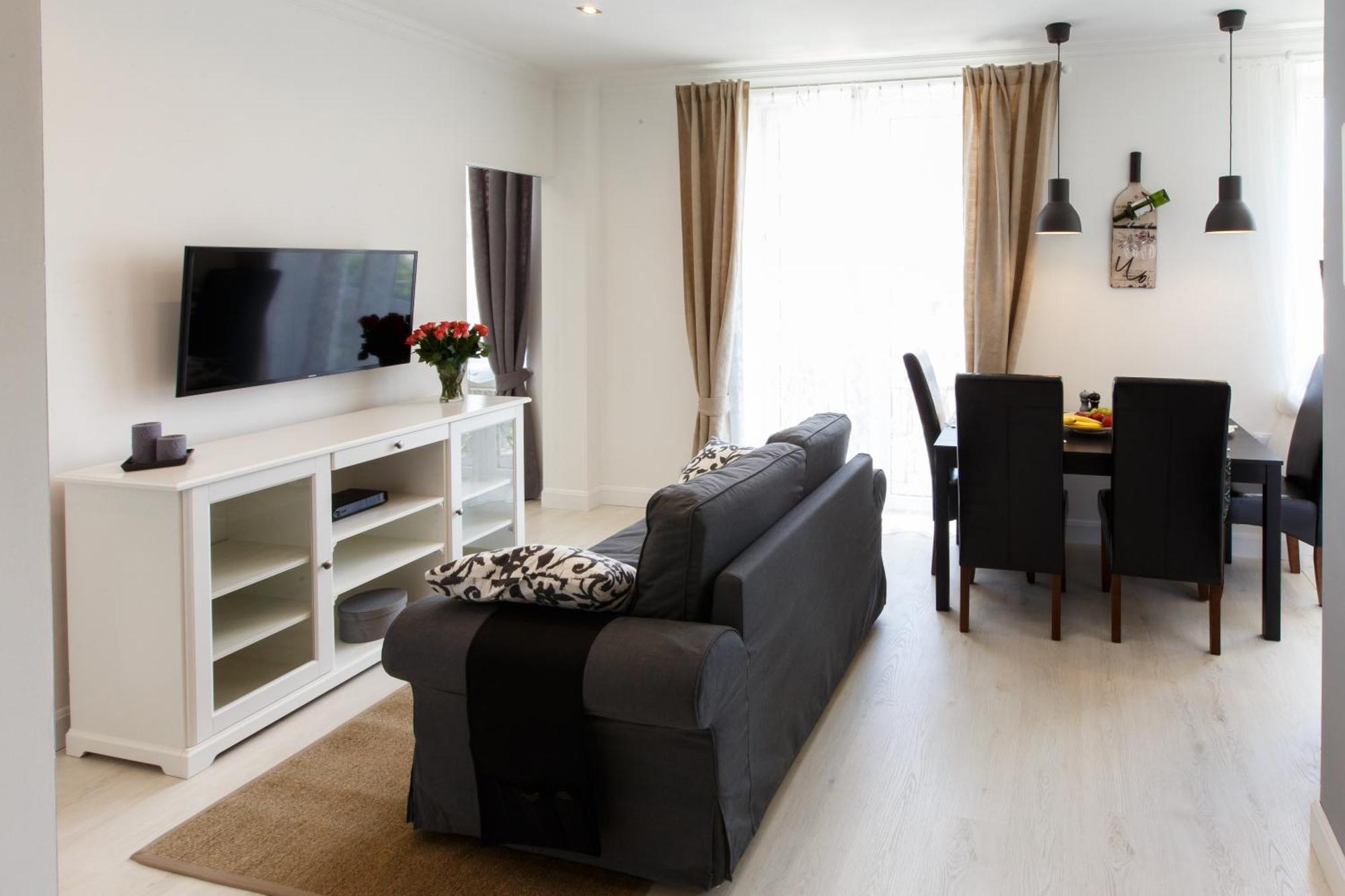 Apartamenty Sienkiewicza - Bezplatny Parking, Centrum, Park, Fv Kielce Ngoại thất bức ảnh