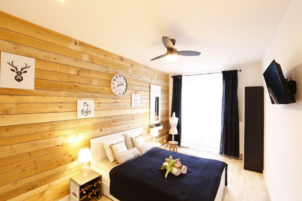Apartamenty Sienkiewicza - Bezplatny Parking, Centrum, Park, Fv Kielce Ngoại thất bức ảnh